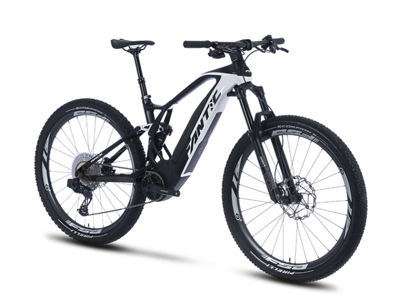 XTF 1.6 CARBON RACE